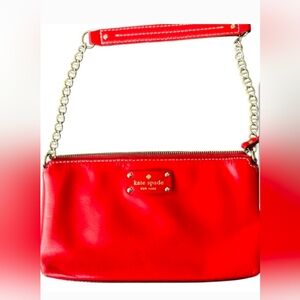 Kate Spade Wellesley Byrd shoulder bag in red leather with a gold-tone chain